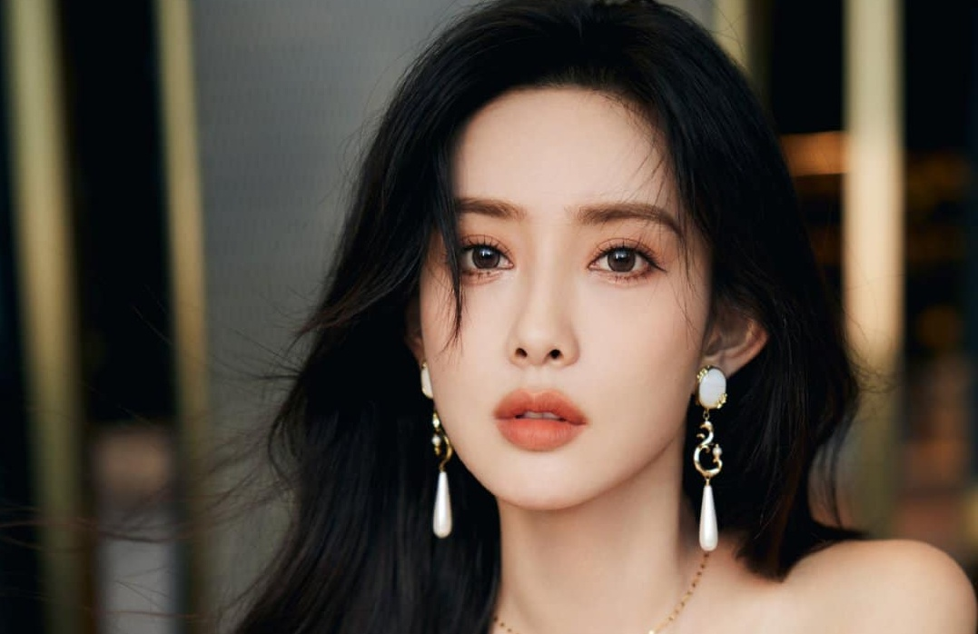 Mạnh Tử Nghĩa - Nữ diễn viên tài năng với vẻ đẹp "mỹ nhân cổ trang"