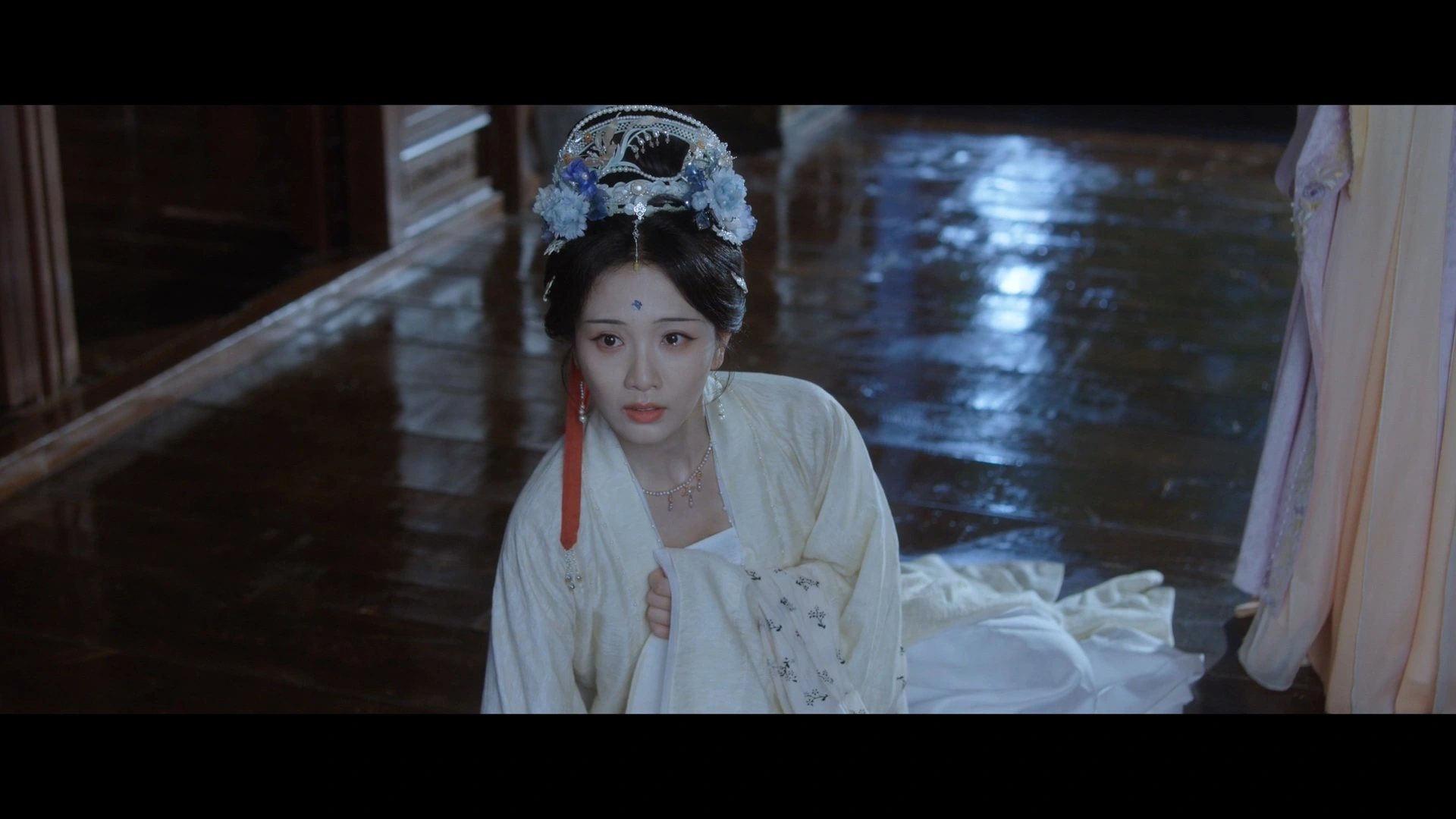 Nhất Âu Xuân – Spring Of The Blade tập 27-28: Bí mật Lục Linh Thư gây sốc