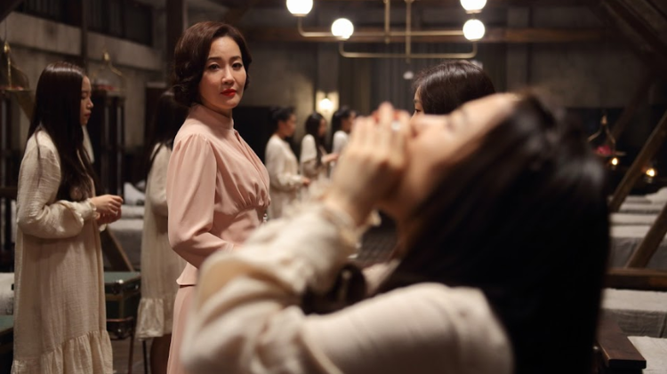 Top 10 Phim Kinh Dị Hàn Quốc Hay Nhất, Sợ Lạnh Sống Lưng