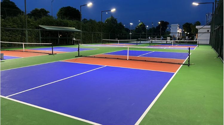 Cách chơi Pickleball cho người mới: Hướng dẫn luật, kỹ thuật và lỗi thường gặp