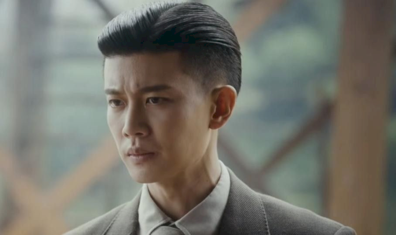 Phim Phong Dữ Triều (Gió và Sóng) tập 19: Vòng vây siết chặt và đòn phản công kinh tế